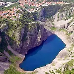 Anja Is A 4 Bedroom With A 32 Sqm Heated Pool Near Imotski