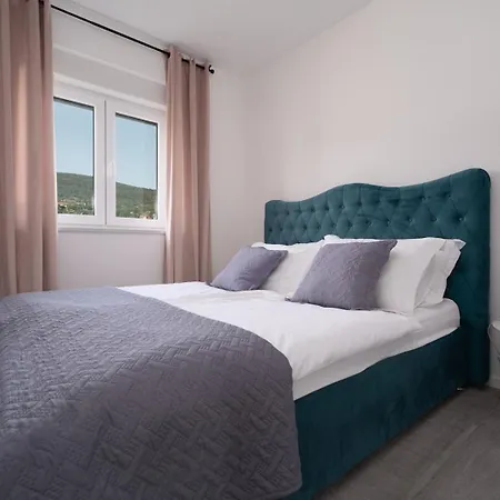 Anja Is A 4 Bedroom With A 32 Sqm Heated Pool Near *